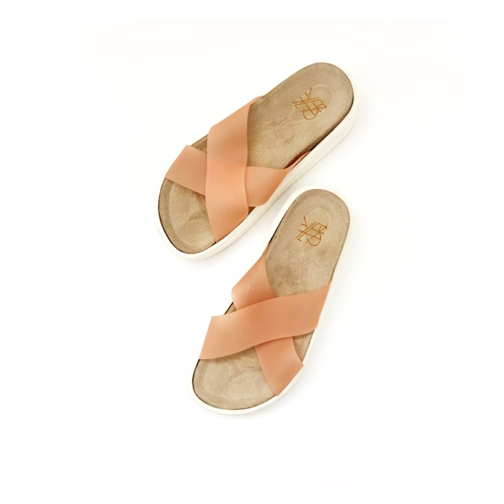 Yes Coral Orange White Crisscross Flatform Sandals